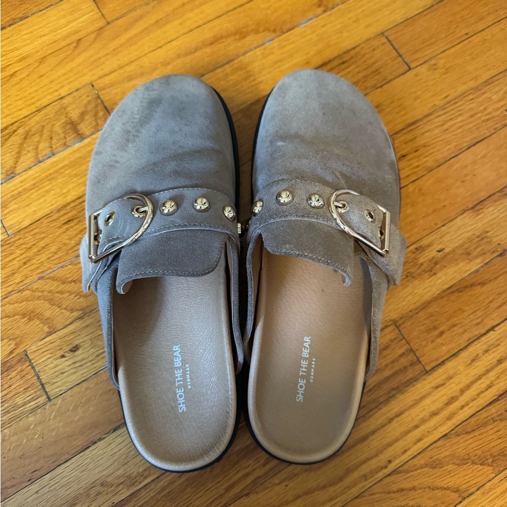 Anthropologie Shoe The Bear Women's Tan Suede Clogs